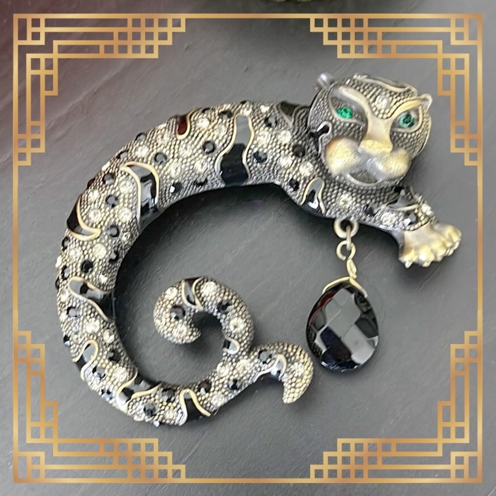 💕Beautiful Vintage Leopard Pin💕
